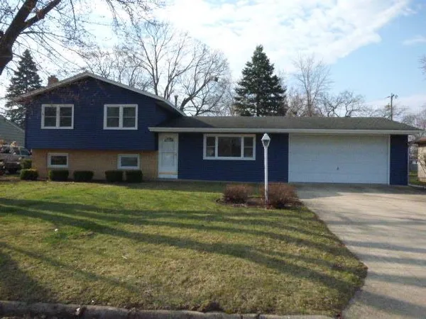 $275,000 | 1740 Sumac Court, Beloit, WI 53511