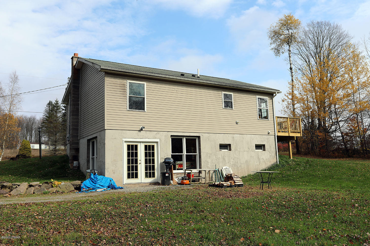 133 Beech Road Equinunk, PA 18417 - Photo 2 of 29 Back of house