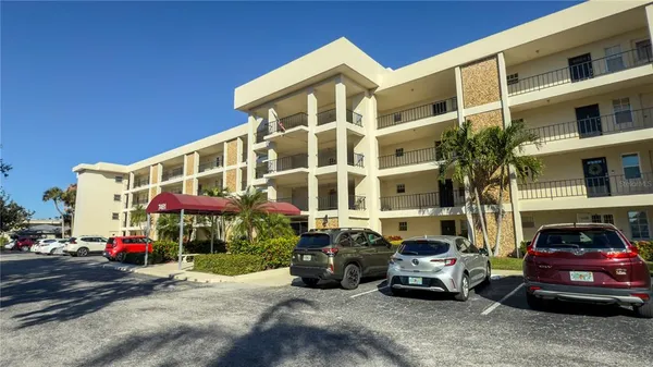 a car parked in front of a building