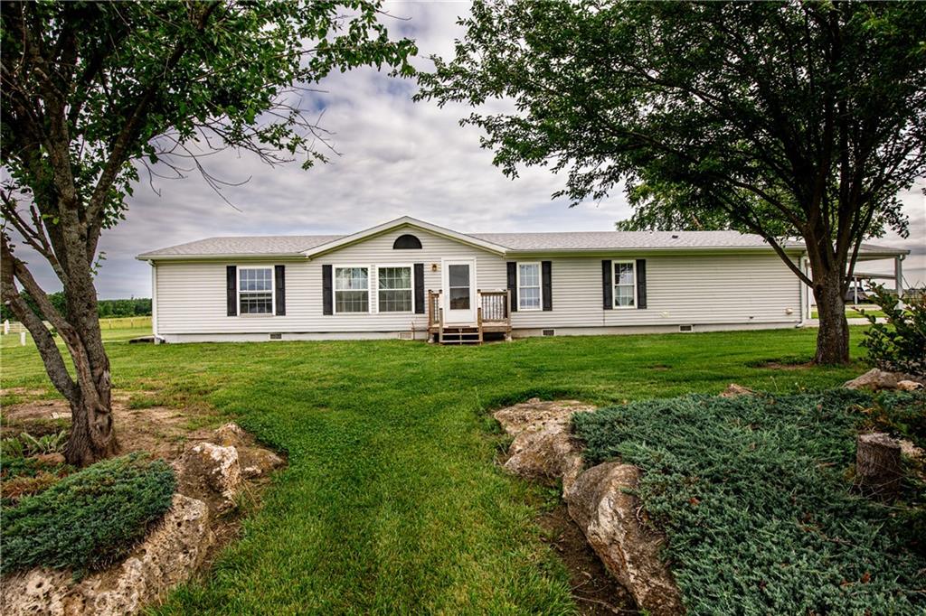 22176 East 1100th Road Pleasanton, KS 66075 - Photo 4 of 60