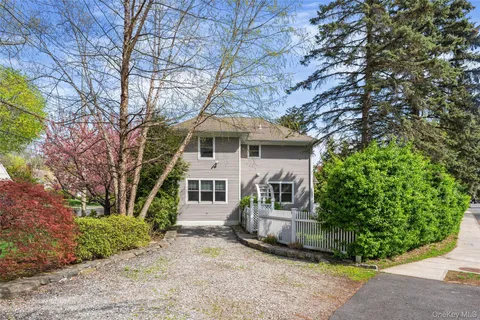 $1,295,000 | 186 Murray Avenue, Larchmont, NY 10538