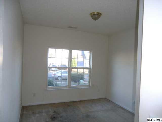 13123 Rothe House Road Charlotte, NC 28273 - Photo 5 of 12 Gallery Image 5
