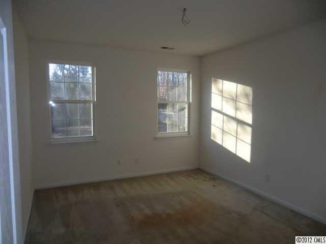 13123 Rothe House Road Charlotte, NC 28273 - Photo 8 of 12 Gallery Image 8