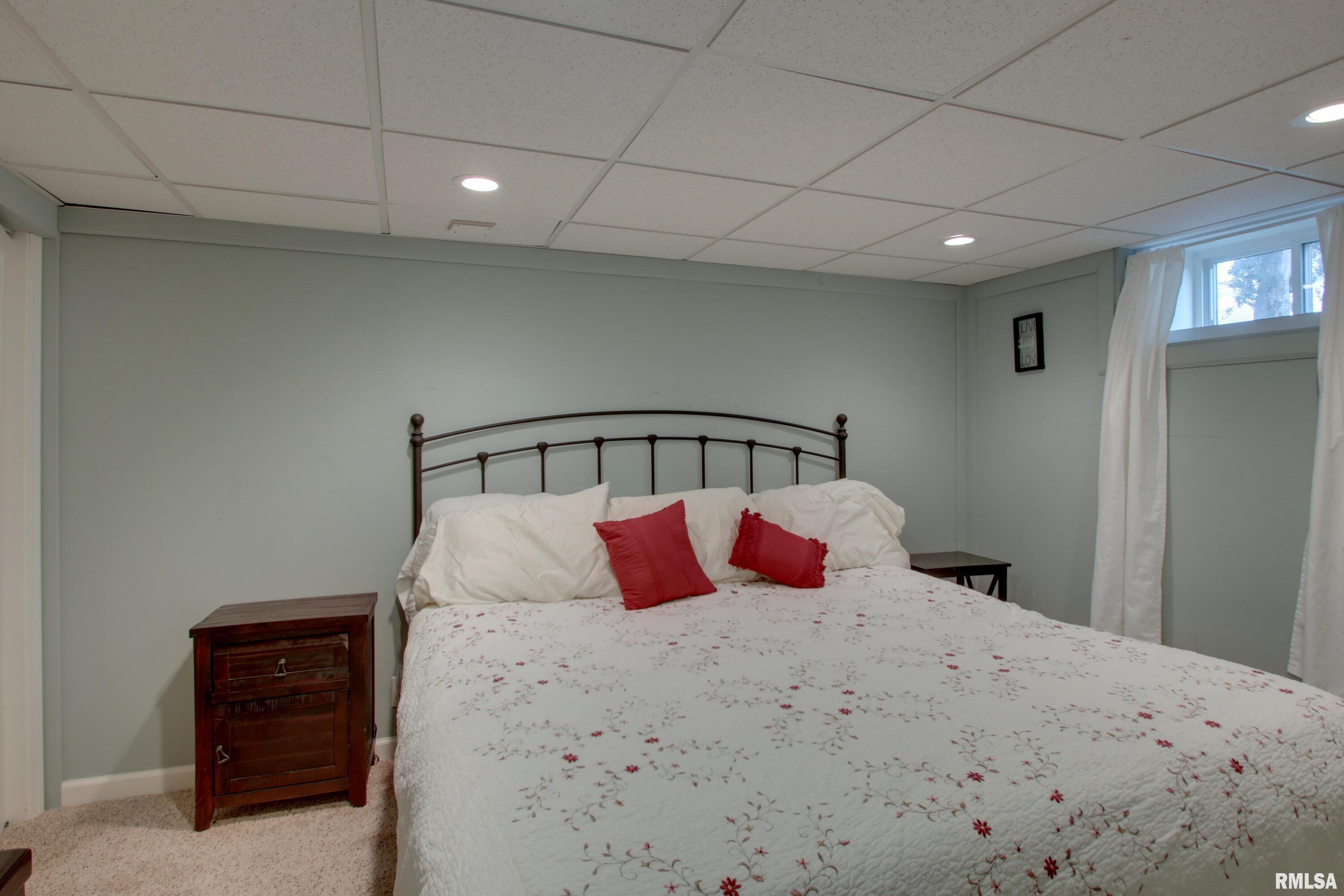 2215 Spring Street Quincy, IL 62301 - Photo 17 of 25
