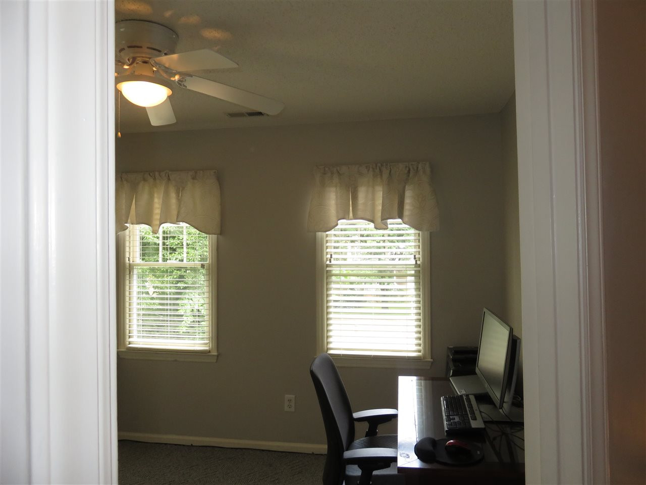 2521 Holbrook Court Raleigh, NC 27604 - Photo 19 of 30 Photo 19