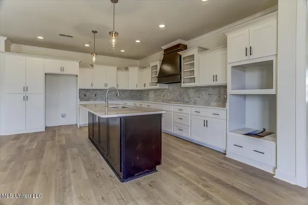 $599,900 | 1593 Tributary Drive, Hernando, MS 38632