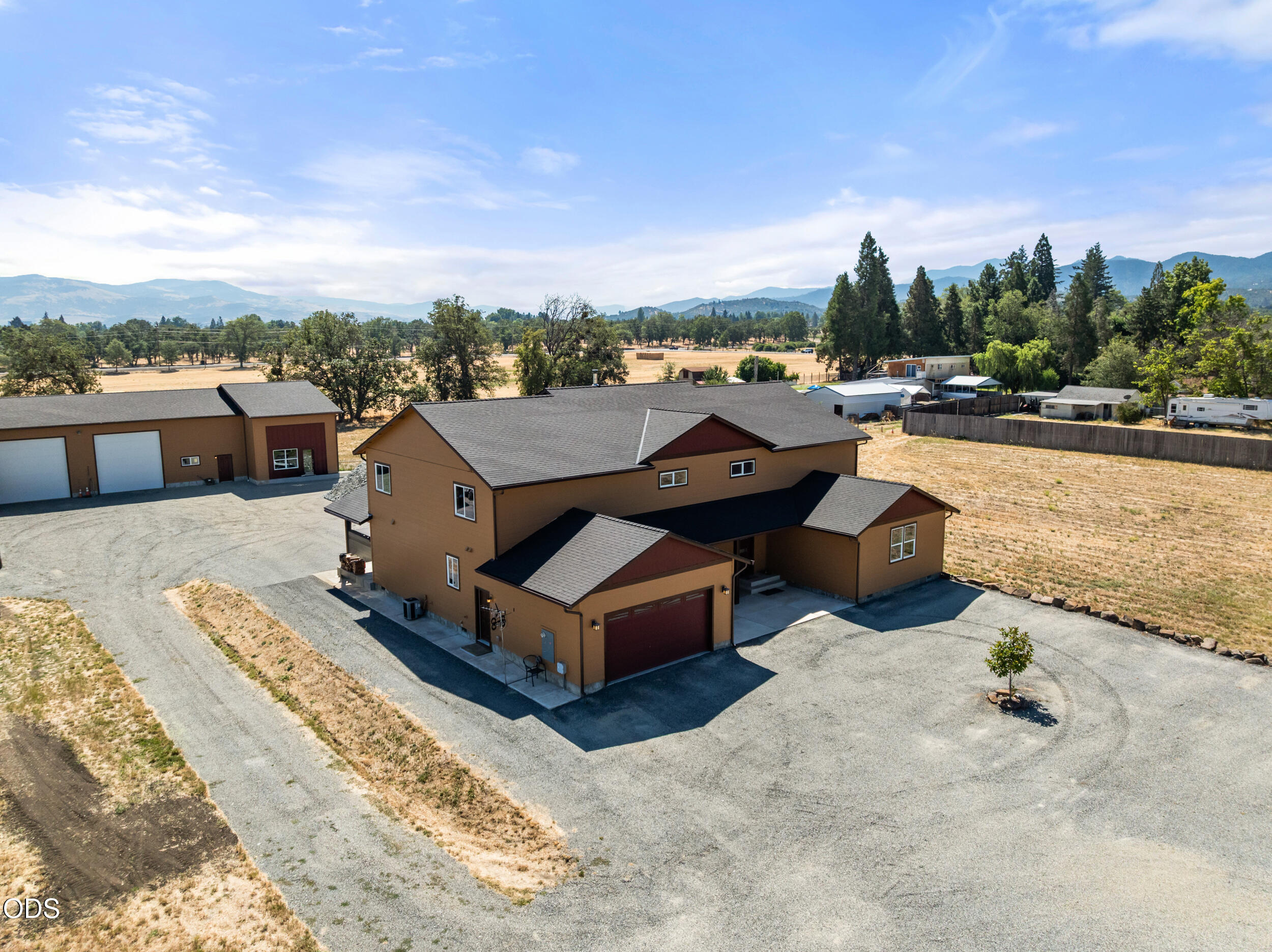 1213 Casino Road Medford, OR 97501 - Photo 65 of 77