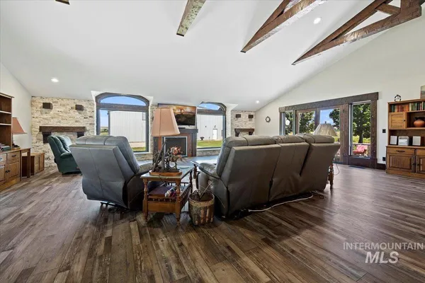 $1,800,000 | 2800 West Idaho Boulevard, Emmett, ID 83617