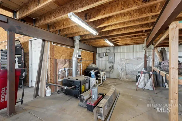 $1,800,000 | 2800 West Idaho Boulevard, Emmett, ID 83617