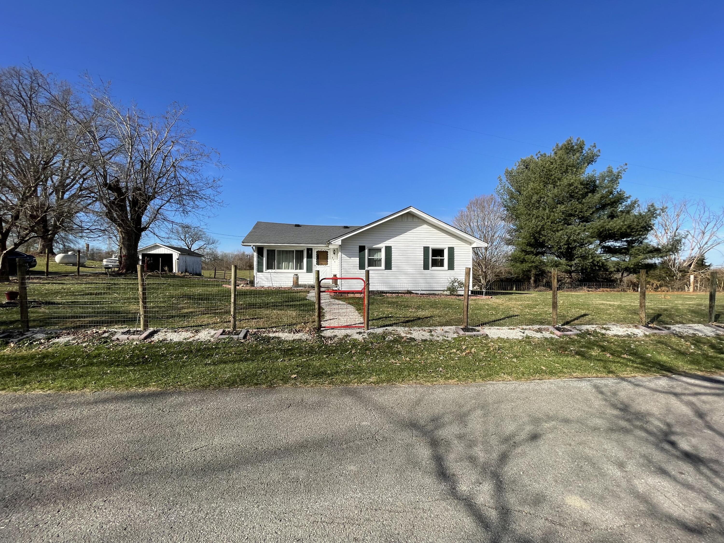 295 Red River Road Irvine, KY 40336 - Photo 21 of 50 IMG_5631