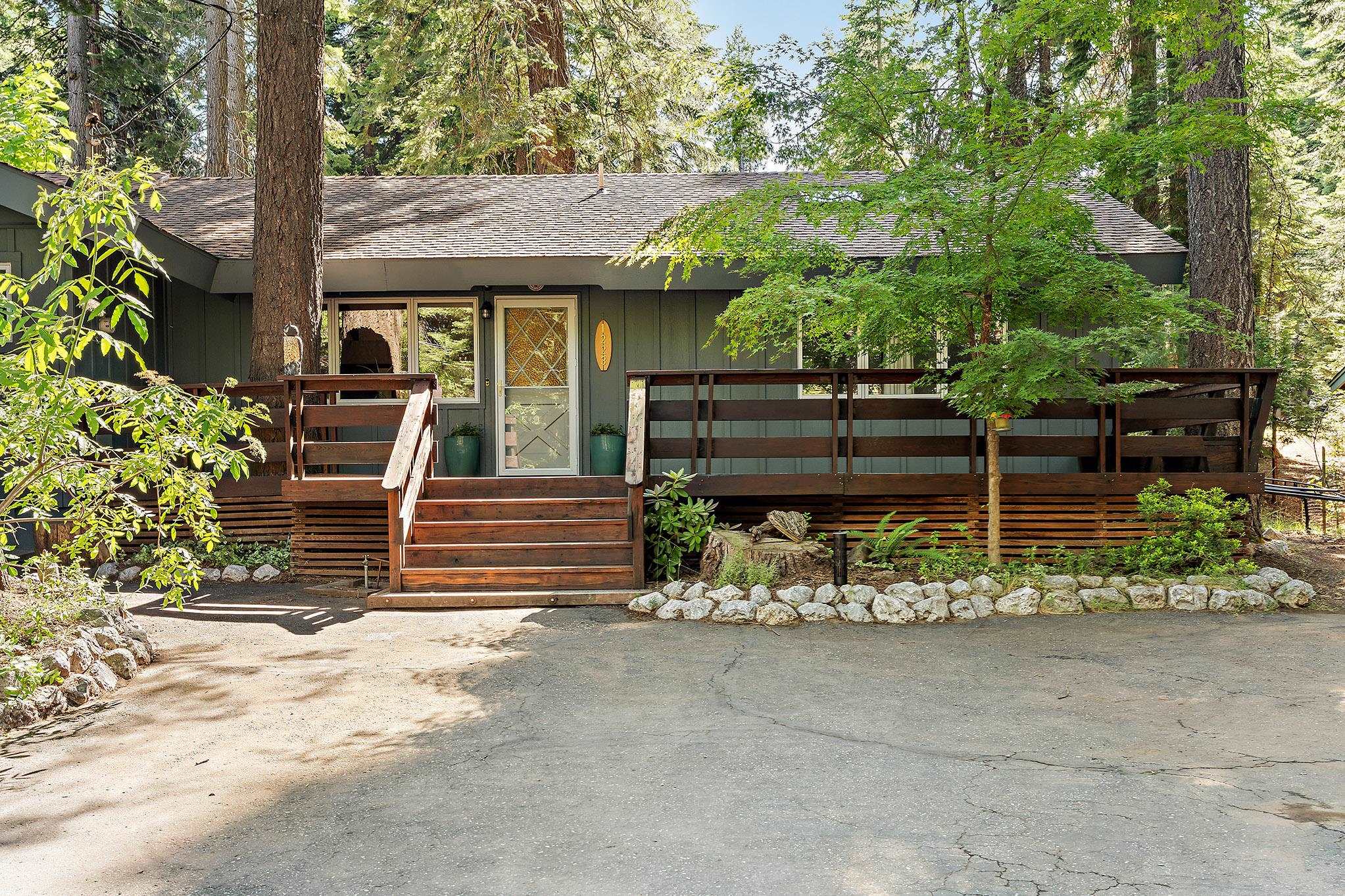 1223 White Fir Road Lake Almanor, CA 96137 - Photo 4 of 50