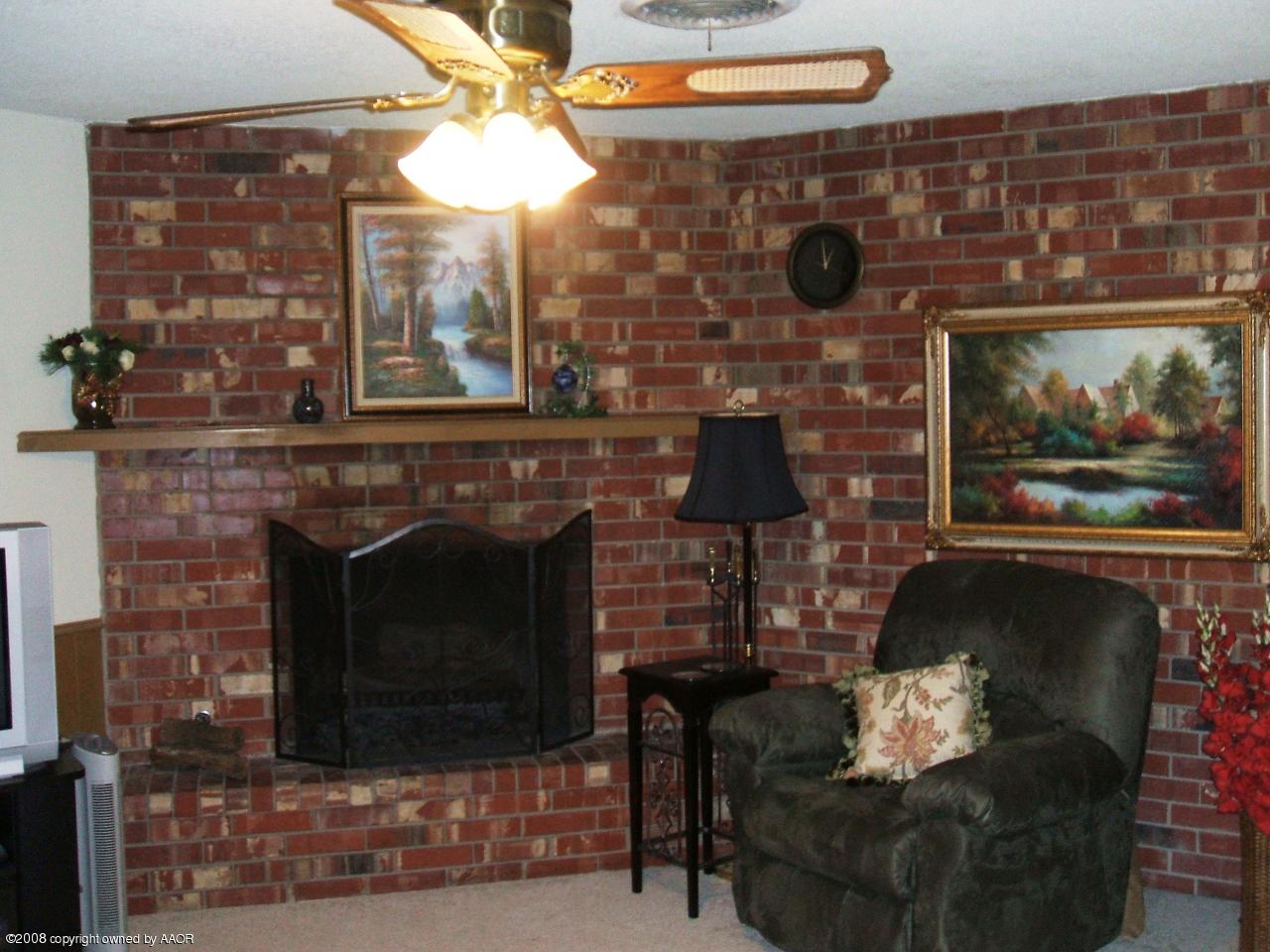 205 Appaloosa Road Amarillo, TX 79108 - Photo 16 of 25 den