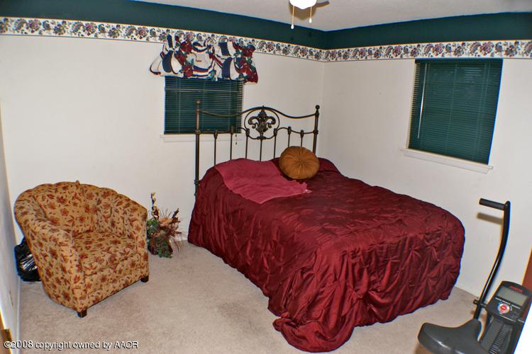 205 Appaloosa Road Amarillo, TX 79108 - Photo 10 of 25 bedroom 2