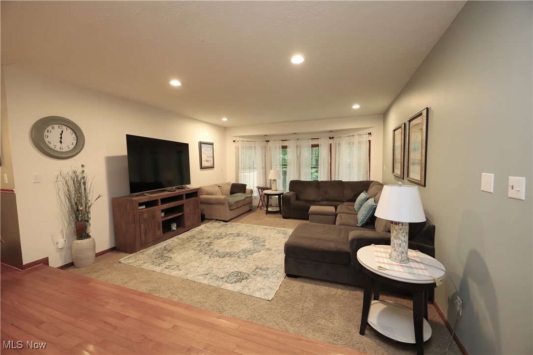 6191 Root Road Spencer, OH 44275 - Photo 9 of 26 Gallery Image 9