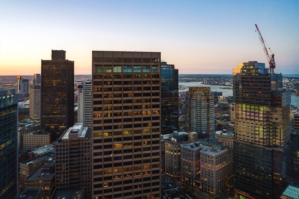 240 Devonshire Street, Unit U3814 Boston, MA 02110 - Photo 11 of 40 a city view