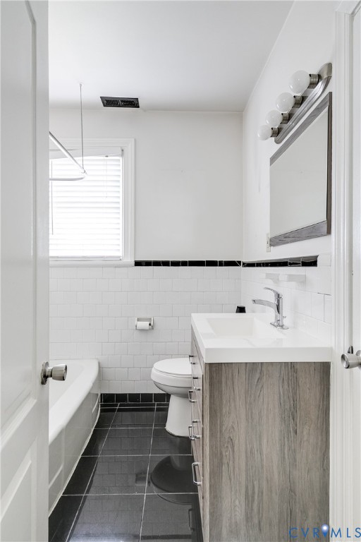 8021 Three Chopt Road Henrico, VA 23229 - Photo 17 of 30