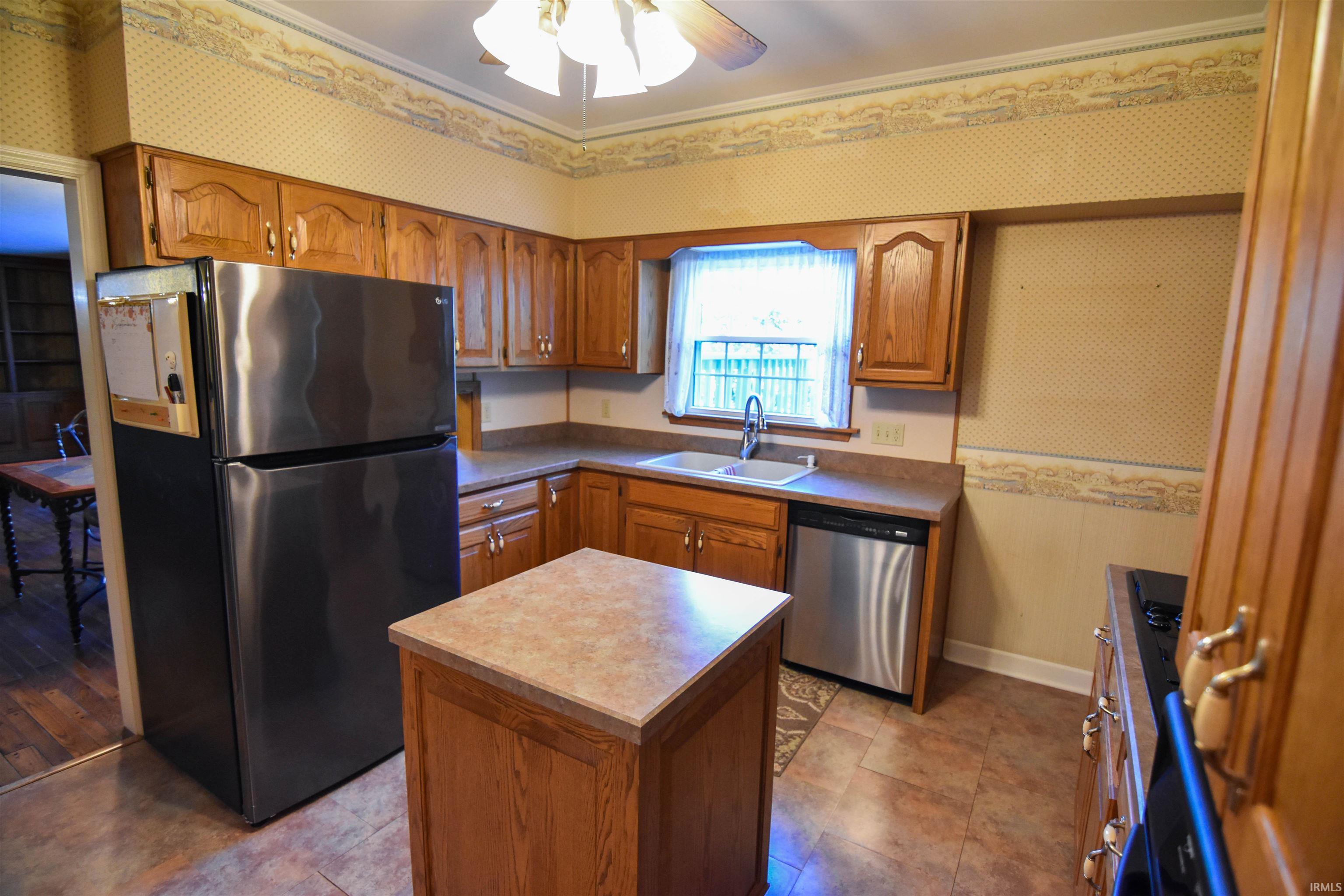 4821 Stringtown Road Evansville, IN 47711 - Photo 13 of 36