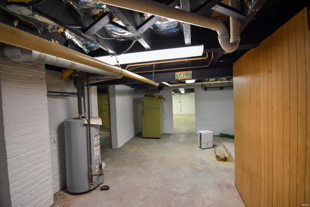 $379,888 | 4821 Stringtown Road, Evansville, IN 47711