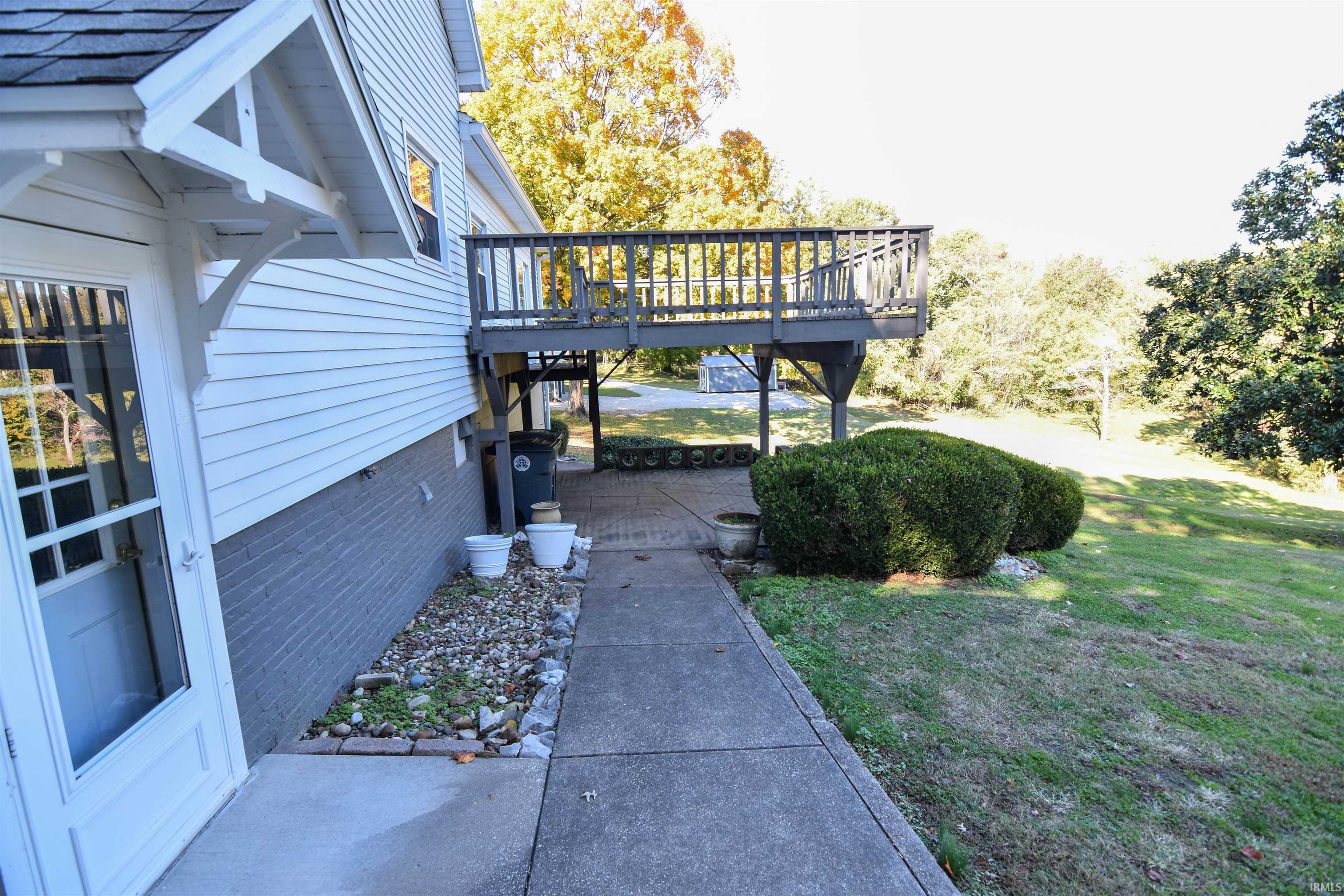 4821 Stringtown Road Evansville, IN 47711 - Photo 8 of 36