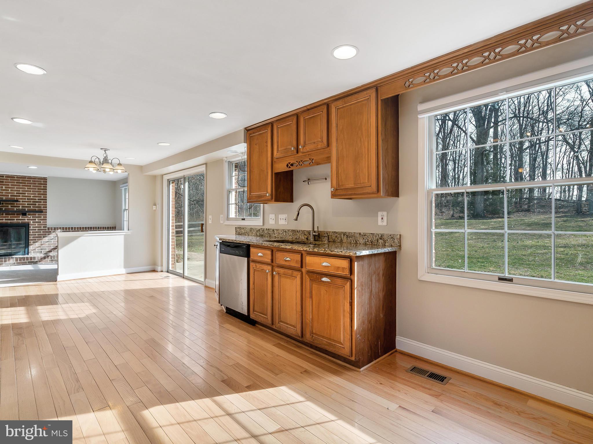 5513 Woodlyn Road Frederick, MD 21703 - Photo 4 of 19