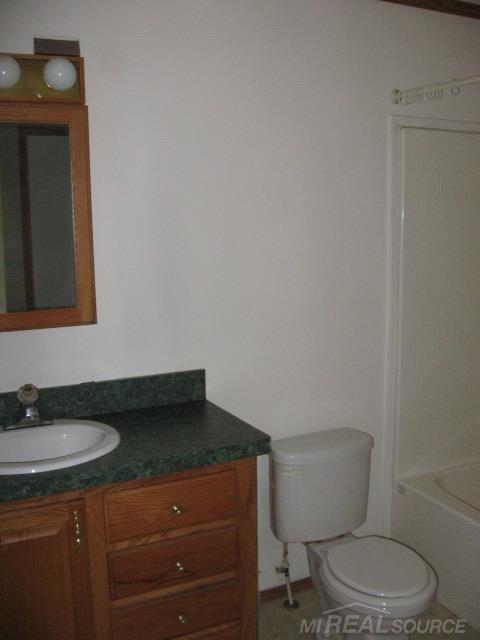 8595 Gibbons Road Jeddo, MI 48032 - Photo 17 of 43