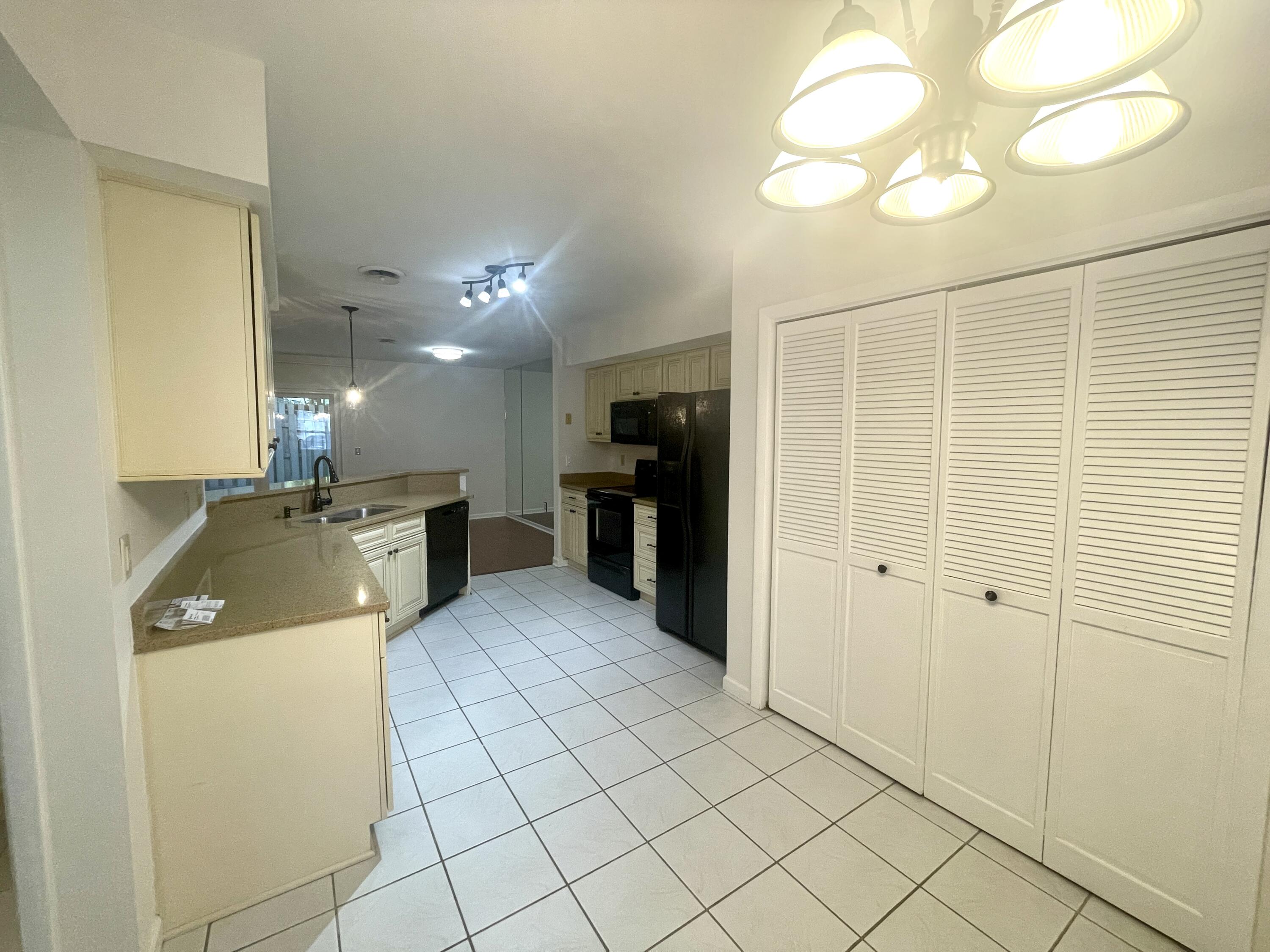 1125 Monaco Drive Mount Pleasant, SC 29464 - Photo 13 of 35 IMG_5325