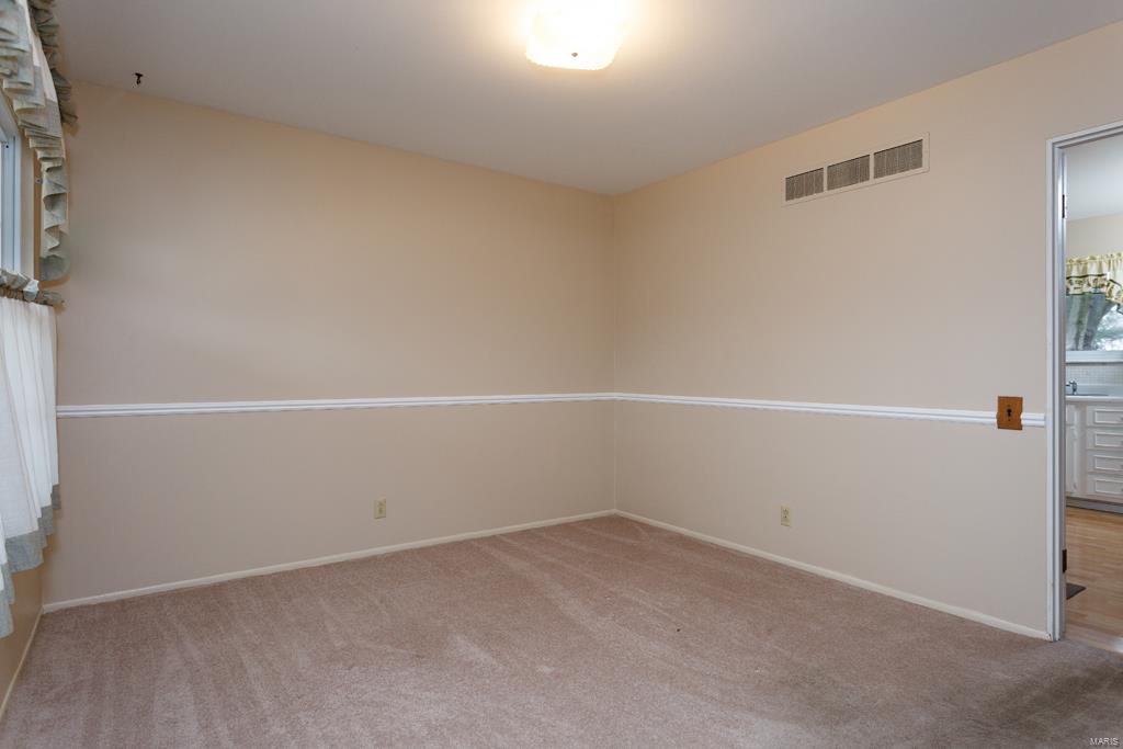1213 Rivoli Drive Ballwin, MO 63011 - Photo 6 of 16 Gallery Image 6
