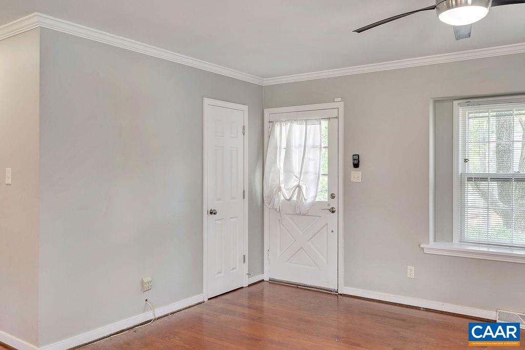 207 Harris Road Charlottesville, VA 22903 - Photo 8 of 40 Gallery Image 8