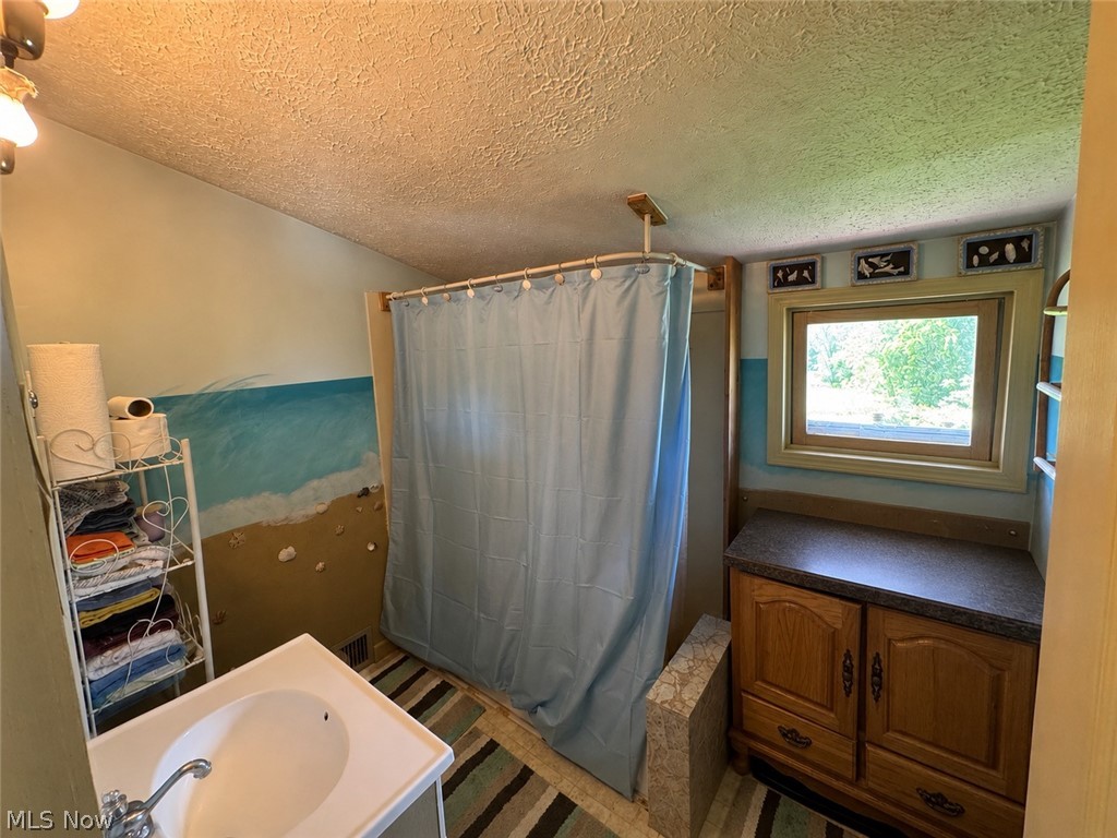 7714 Olde 8 Road Hudson, OH 44236 - Photo 12 of 18