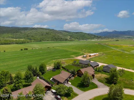 $1,100,000 | 7949 House Top Lane, Victor, ID 83455