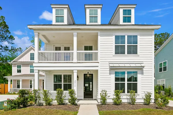 $825,000 | 2014 Blue Bayou Boulevard, Johns Island, SC 29455