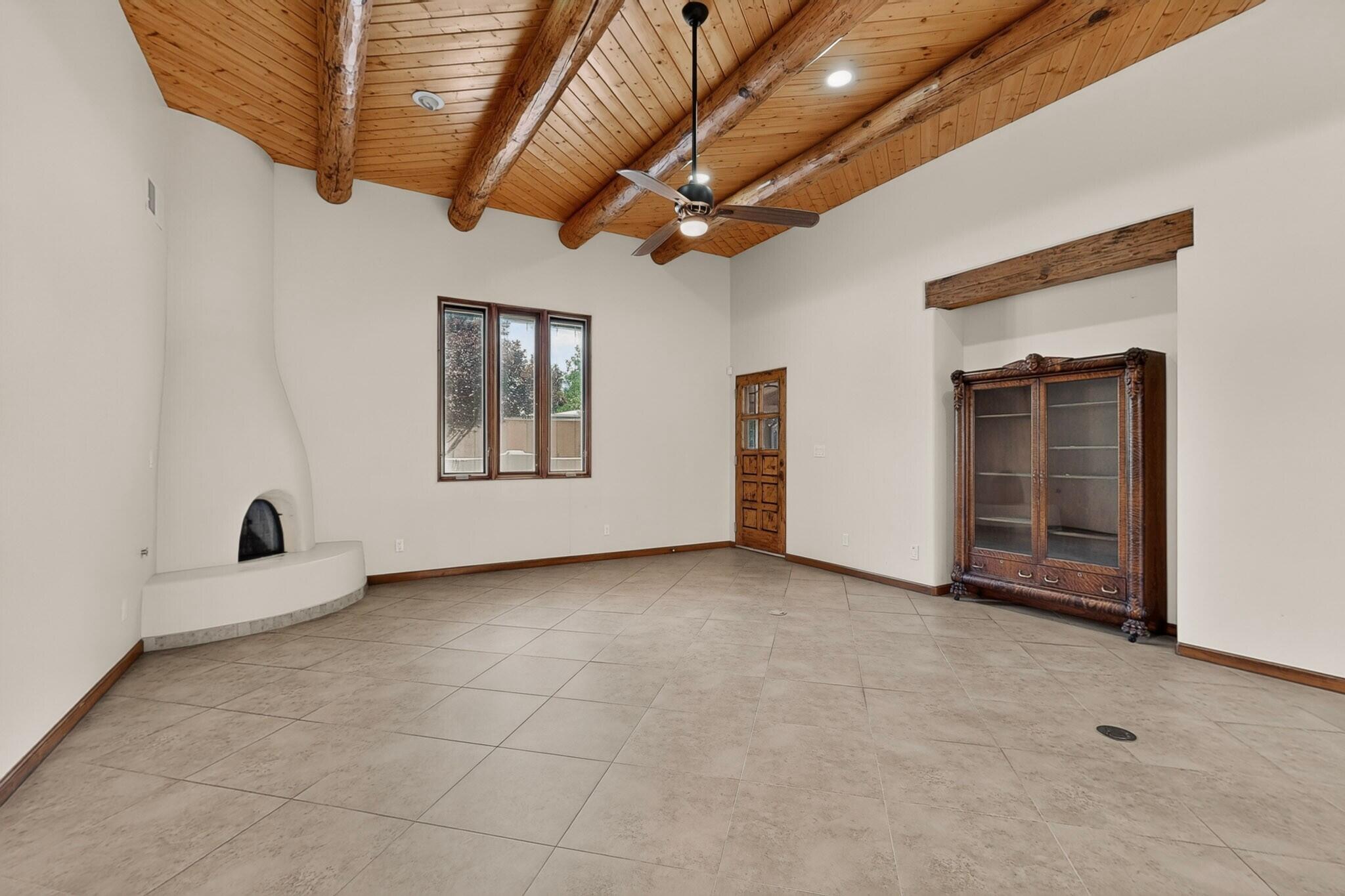 2604 Rincon Del Rio Court Northwest Albuquerque, NM 87107 - Photo 19 of 47 Gallery Image 19
