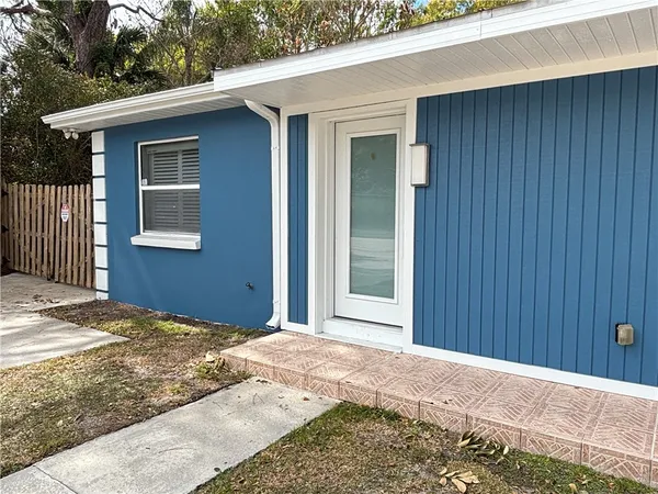 $1,600 | 1835 42nd Avenue, Unit A, Vero Beach, FL 32960
