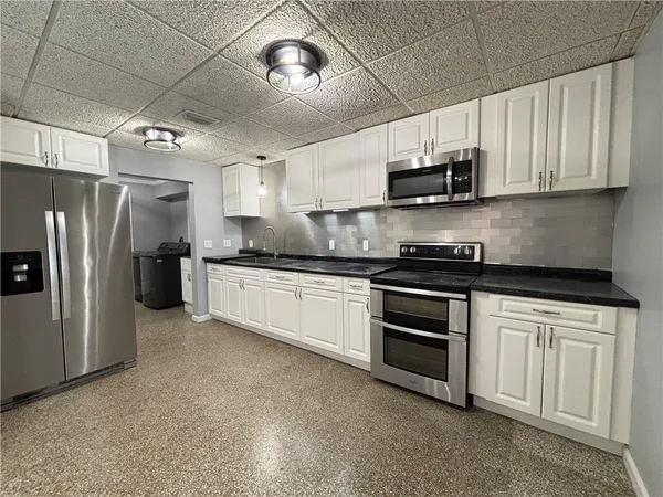 $1,600 | 1835 42nd Avenue, Unit A, Vero Beach, FL 32960