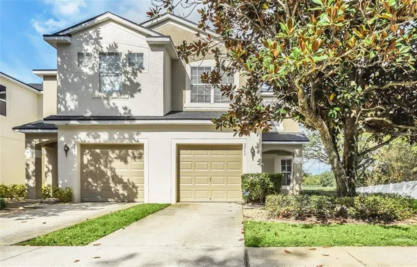 $2,100 | 3717 Clubside Pointe Drive, Orlando, FL 32810