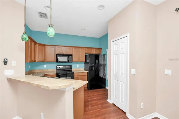 $2,100 | 3717 Clubside Pointe Drive, Orlando, FL 32810