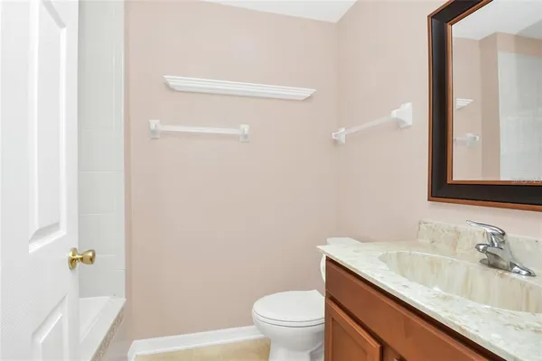 $2,100 | 3717 Clubside Pointe Drive, Orlando, FL 32810