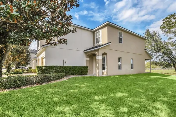 $2,100 | 3717 Clubside Pointe Drive, Orlando, FL 32810