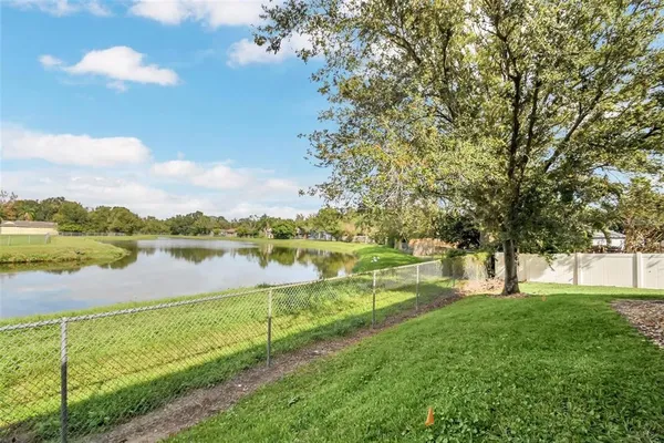 $2,100 | 3717 Clubside Pointe Drive, Orlando, FL 32810