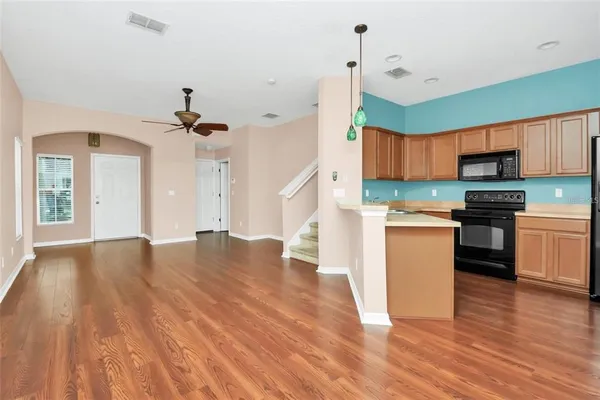 $2,100 | 3717 Clubside Pointe Drive, Orlando, FL 32810