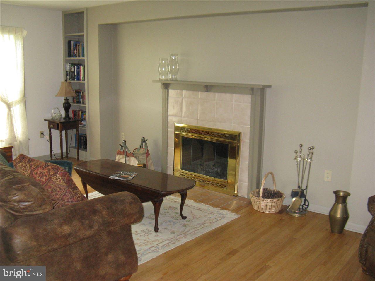 3315 Harrowgate Road York, PA 17402 - Photo 8 of 23 Gallery Image 8