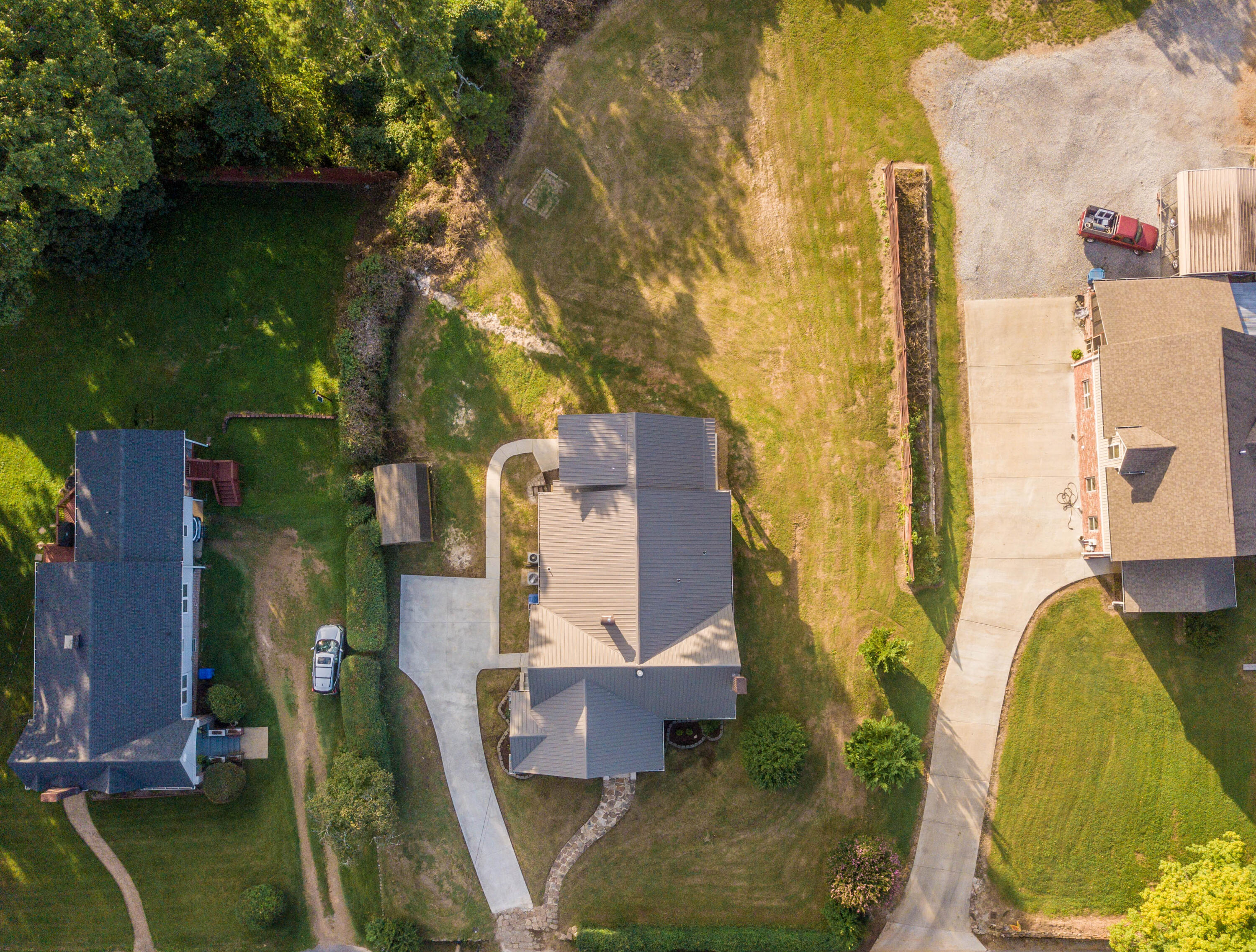 3801 Oweda Terrace Chattanooga, TN 37415 - Photo 42 of 45 DrontStuff-8