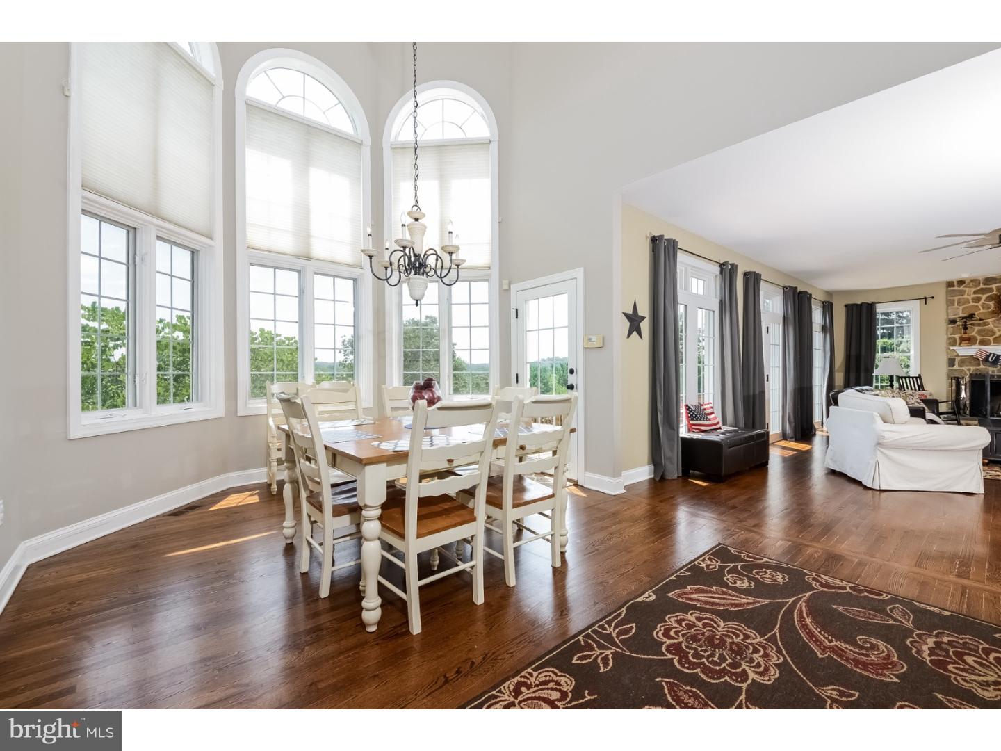 Breakfast Room