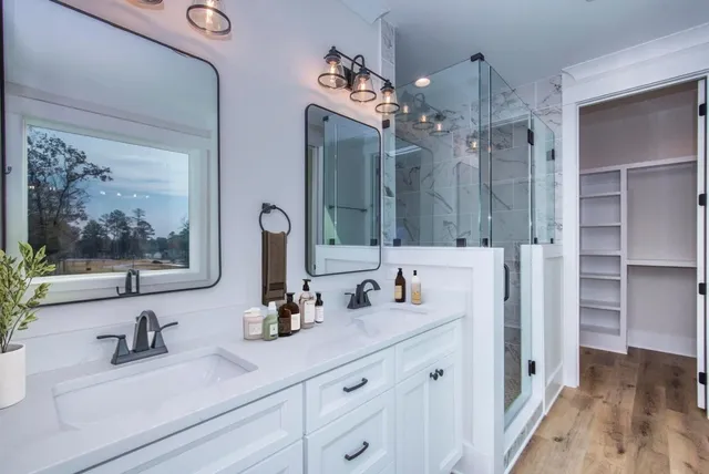 $699,000 | 530 Misty Banks Drive, Chapin, SC 29036