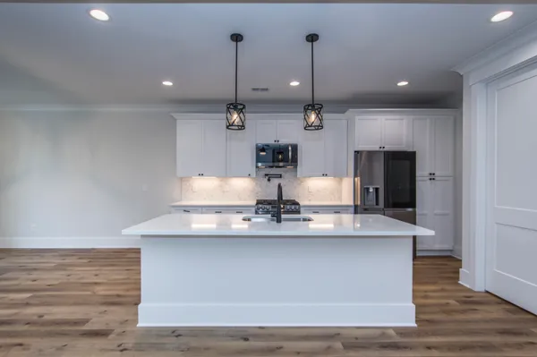 $649,900 | 530 Misty Banks Drive, Chapin, SC 29036