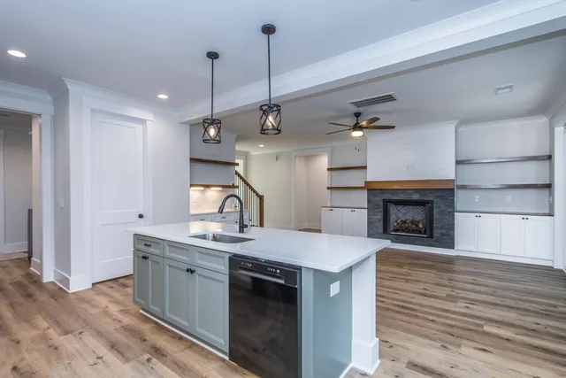 $699,000 | 530 Misty Banks Drive, Chapin, SC 29036