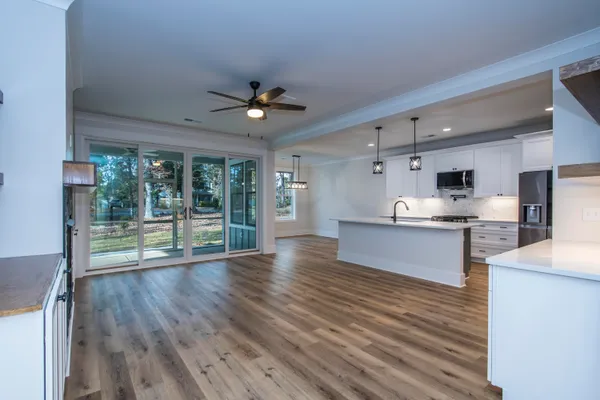 $649,900 | 530 Misty Banks Drive, Chapin, SC 29036