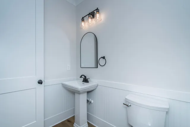 $699,000 | 530 Misty Banks Drive, Chapin, SC 29036