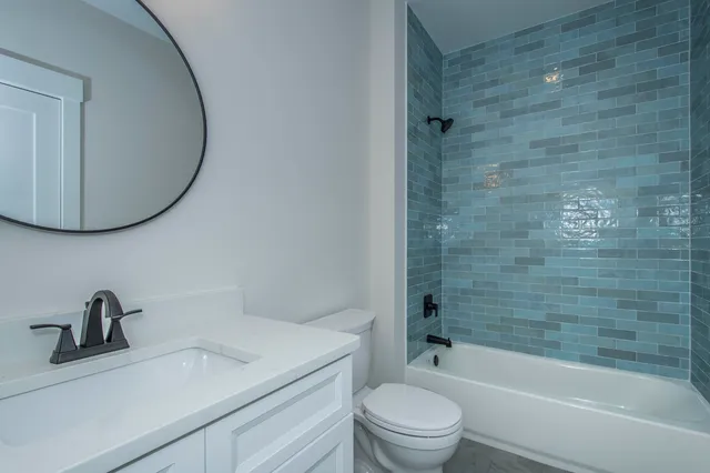 $699,000 | 530 Misty Banks Drive, Chapin, SC 29036