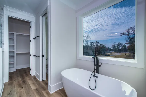 $649,900 | 530 Misty Banks Drive, Chapin, SC 29036